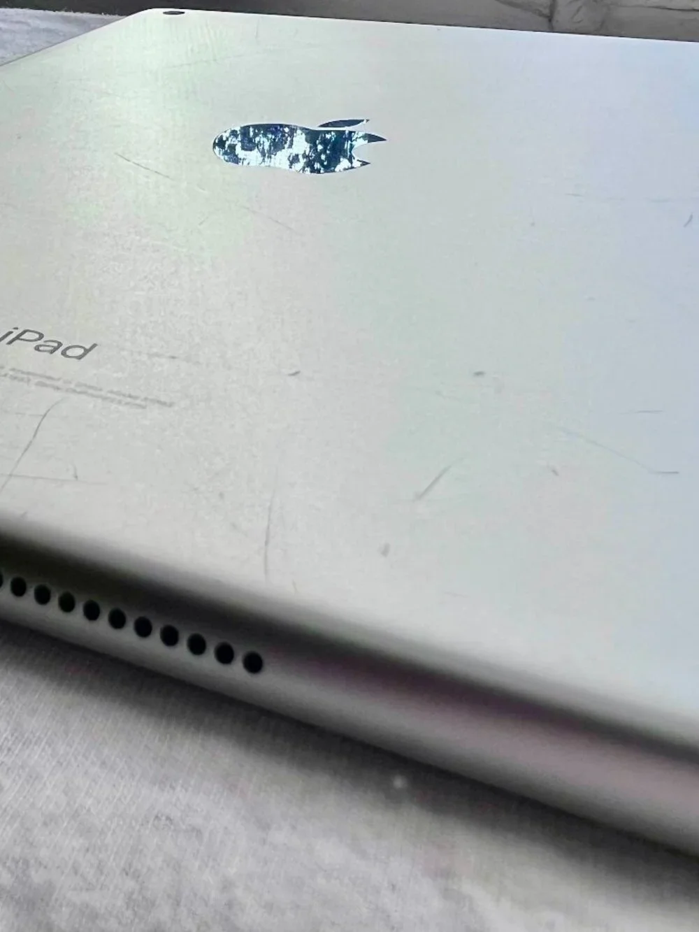 Apple iPad 6th Generation – 128GB – Very Good Condition — $125 OBO
